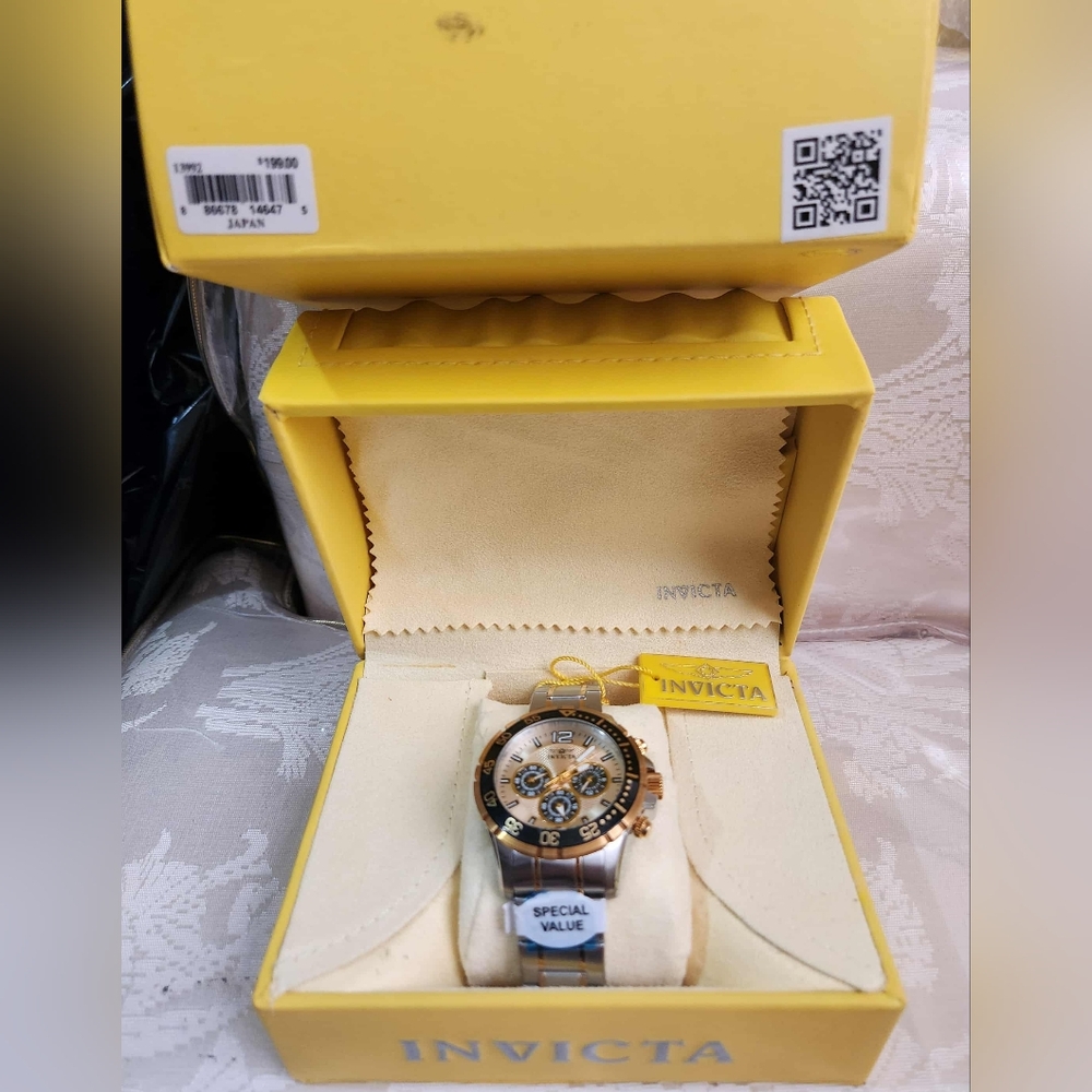 Invicta Watch - Picture 2 of 2